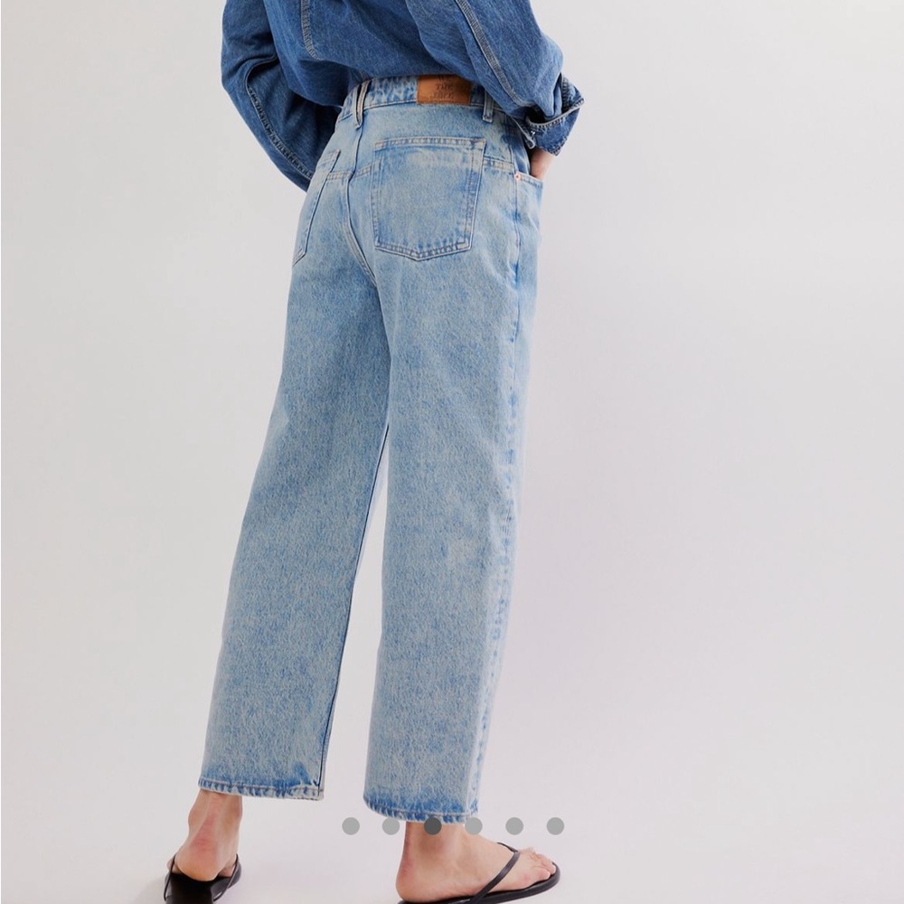 Free People We the Free Deep Trance Dropped Barrel Boyfriend Jeans Women's 28 - Picture 3 of 14